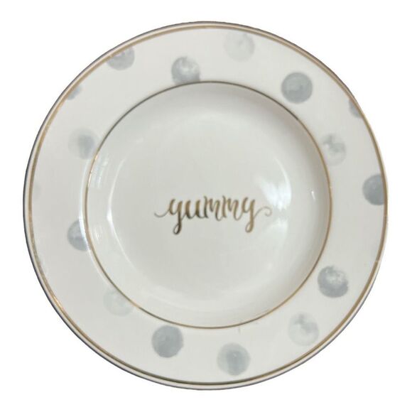 Small polka dot “piece of cake” and “ yummy” dessert plates - Picture 3 of 6